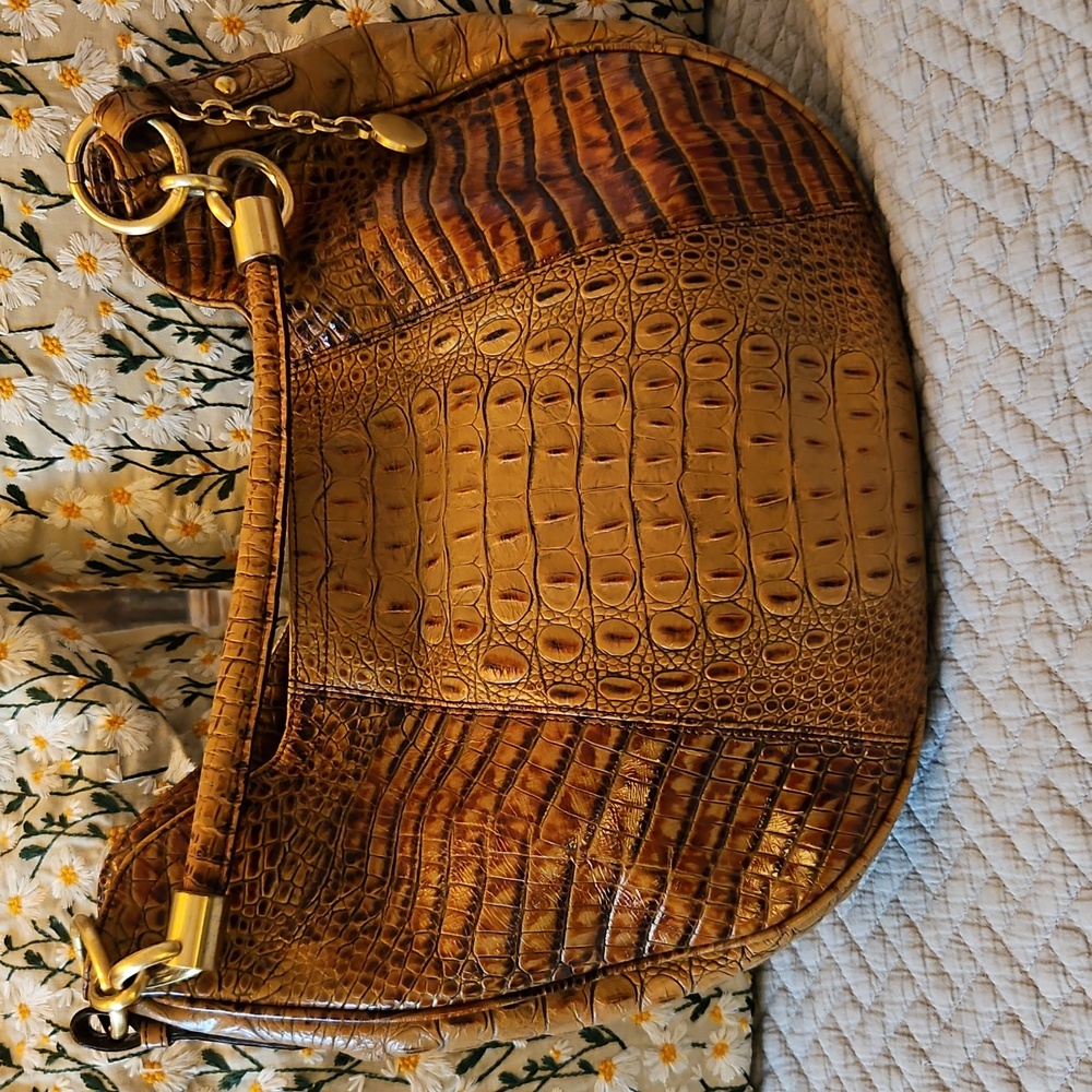 BRAHMIN HOBO PECAN BROWN?